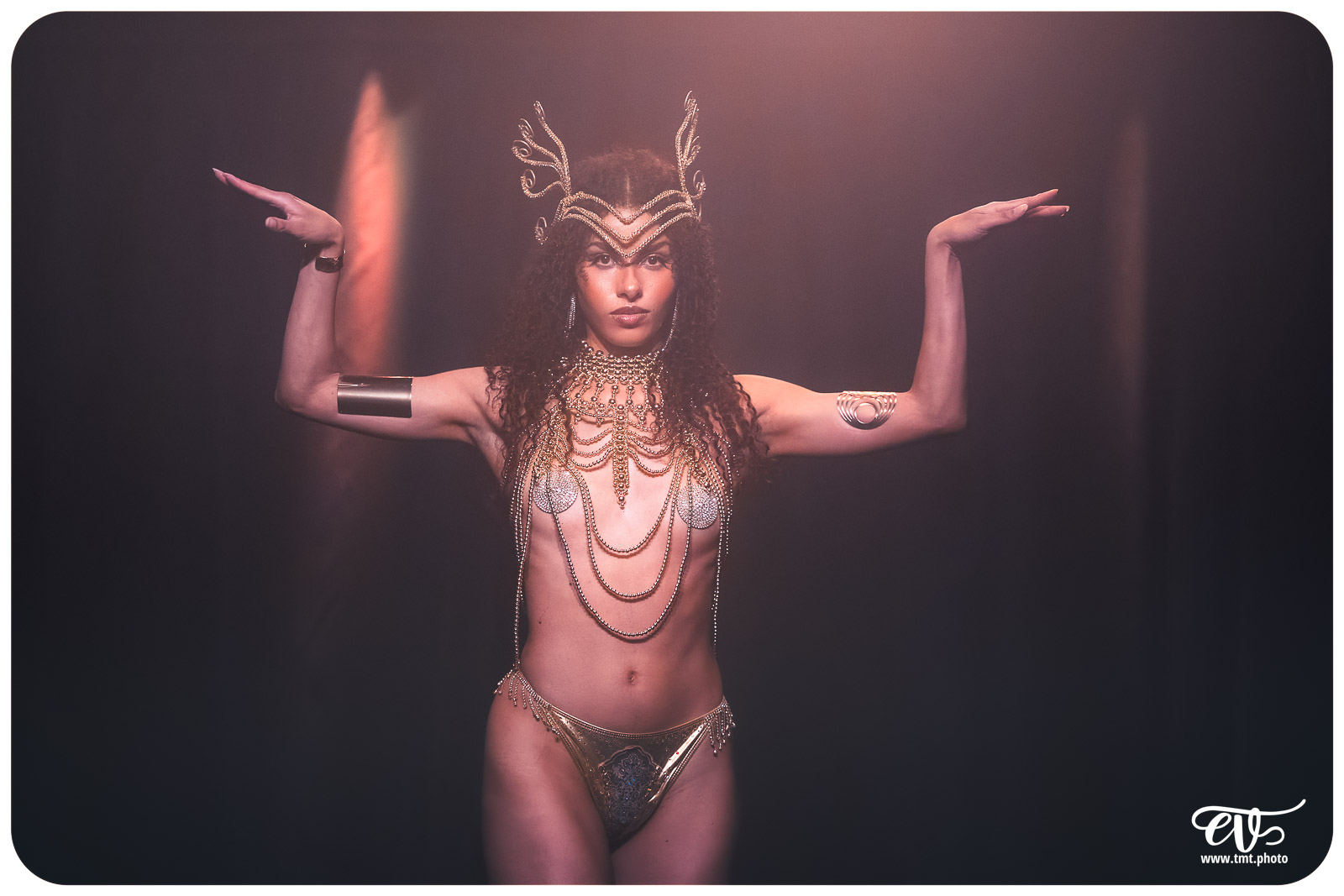 LES COURBES DE L'IL#5